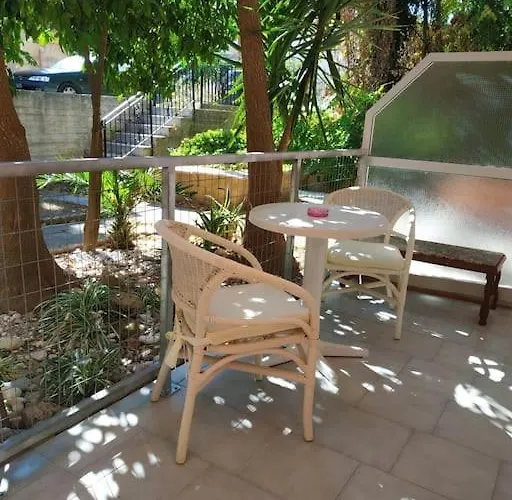 Christoforos Christoforatos Apartament *
