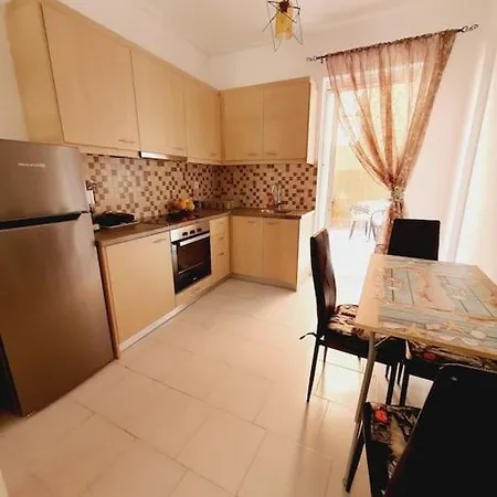 Christoforos Christoforatos Apartamento *